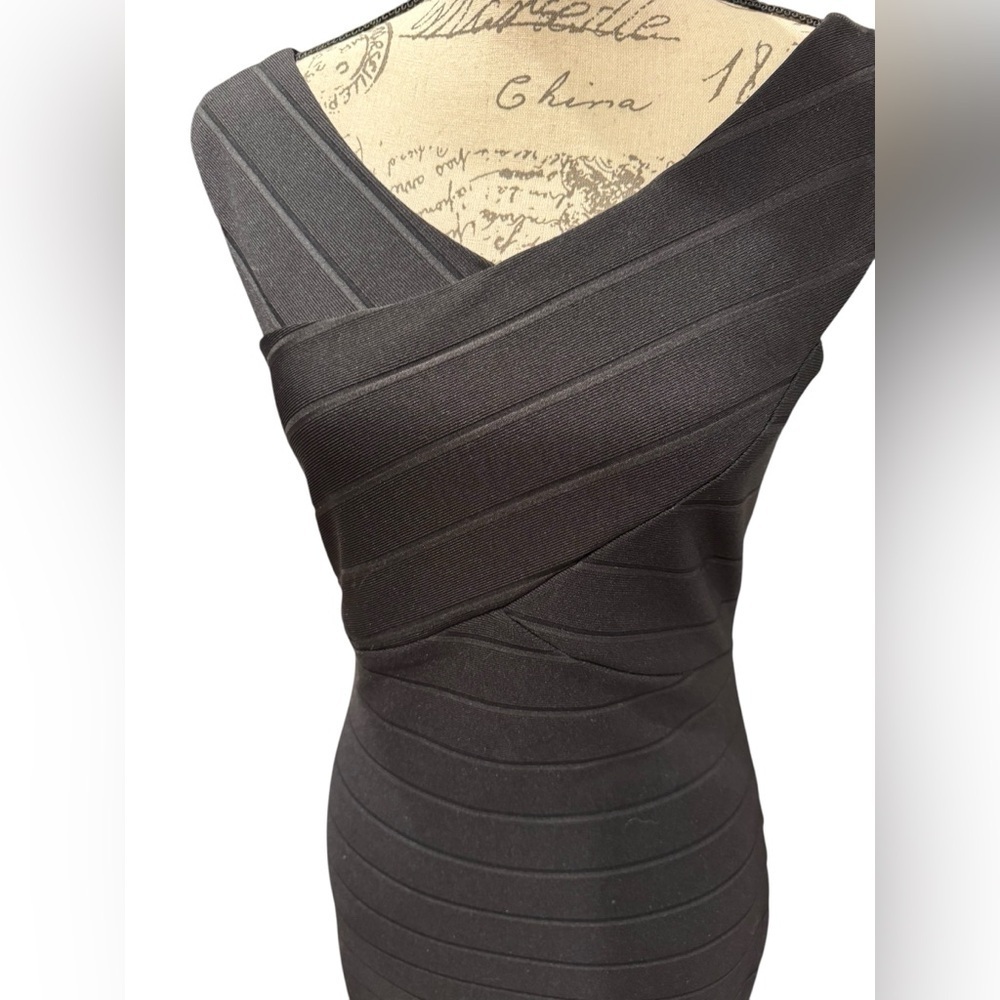 Bebe Bodycon Elegant Black Dress - Picture 4 of 11